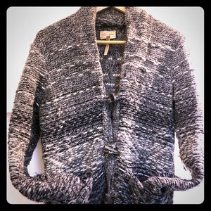 Wilfred cozy thick cardigan with front pockets.